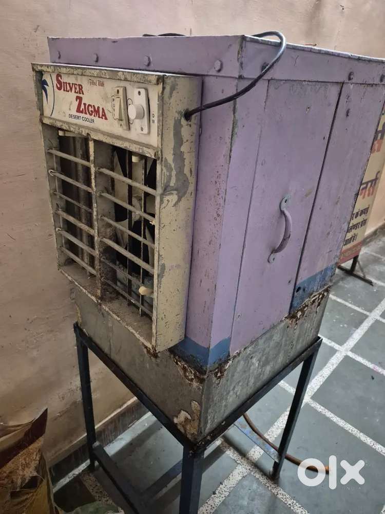 Silver zigma Cooler with stand