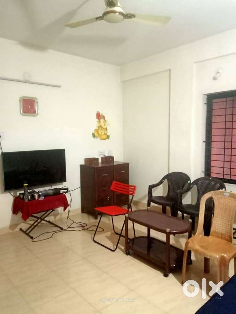 Flat available for rent