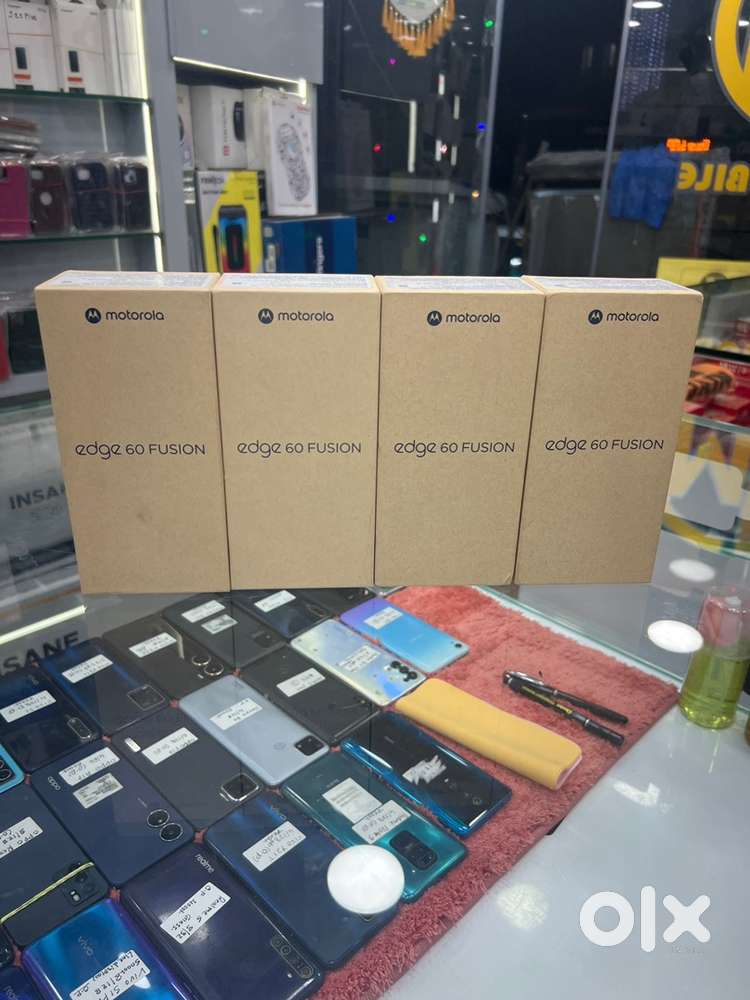 Moto edge 60 fusion 12/256  (jain mobile)