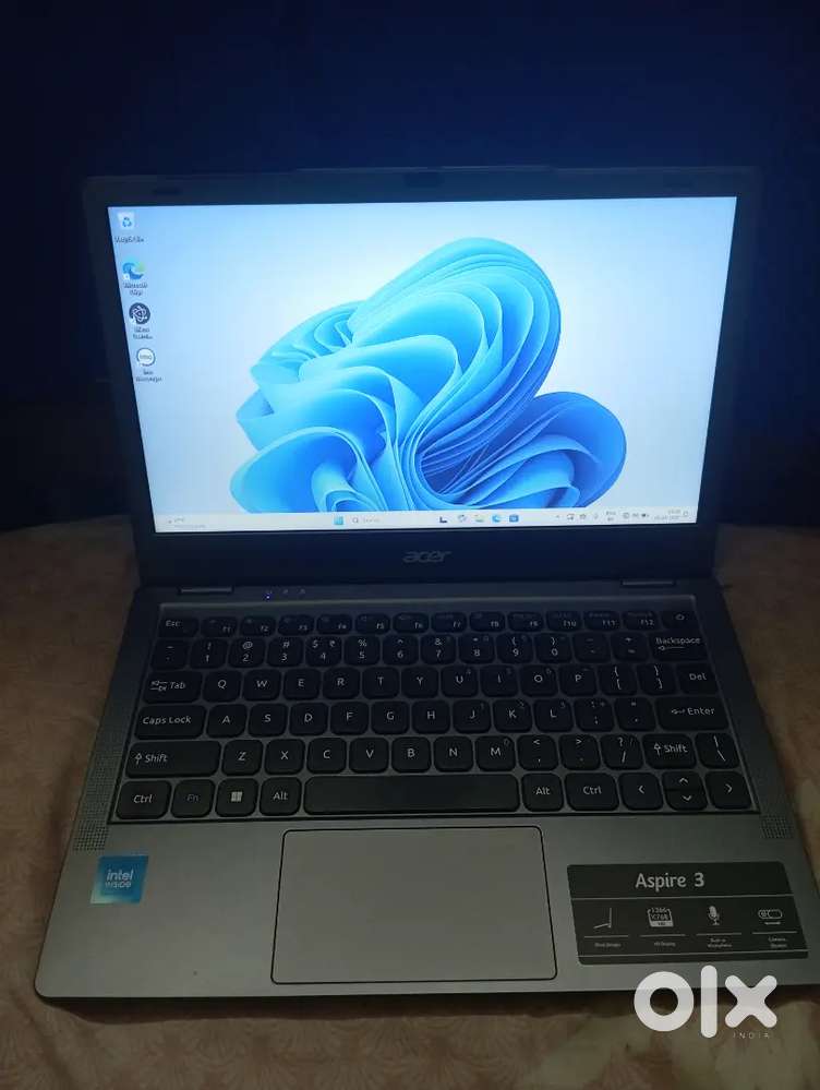 Acer Aspire 3A311-45/8GB Ram/256 GB SSD/Like New/Under warranty