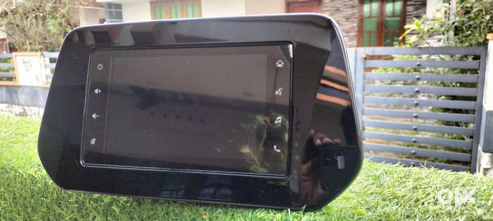 7-inch Clarion infotainment system from Toyota Hyryder