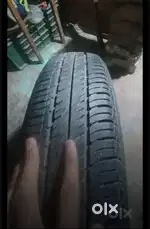 Tayer with rim