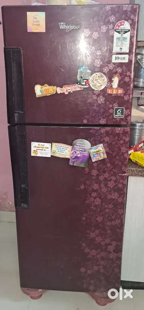 Whirlpool 242 lit. Double door fridge working condition for sale