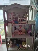 HAMLEYS kids doll house in a beautiful condition.