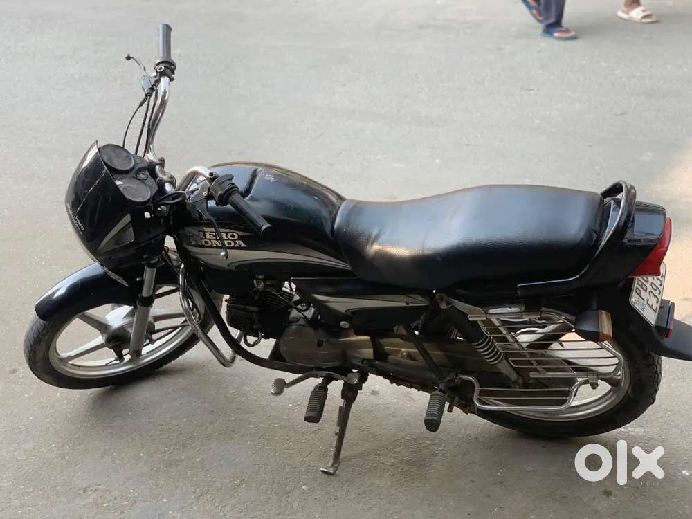 Hero Honda Splendor plus 2009 model good condition Black colour