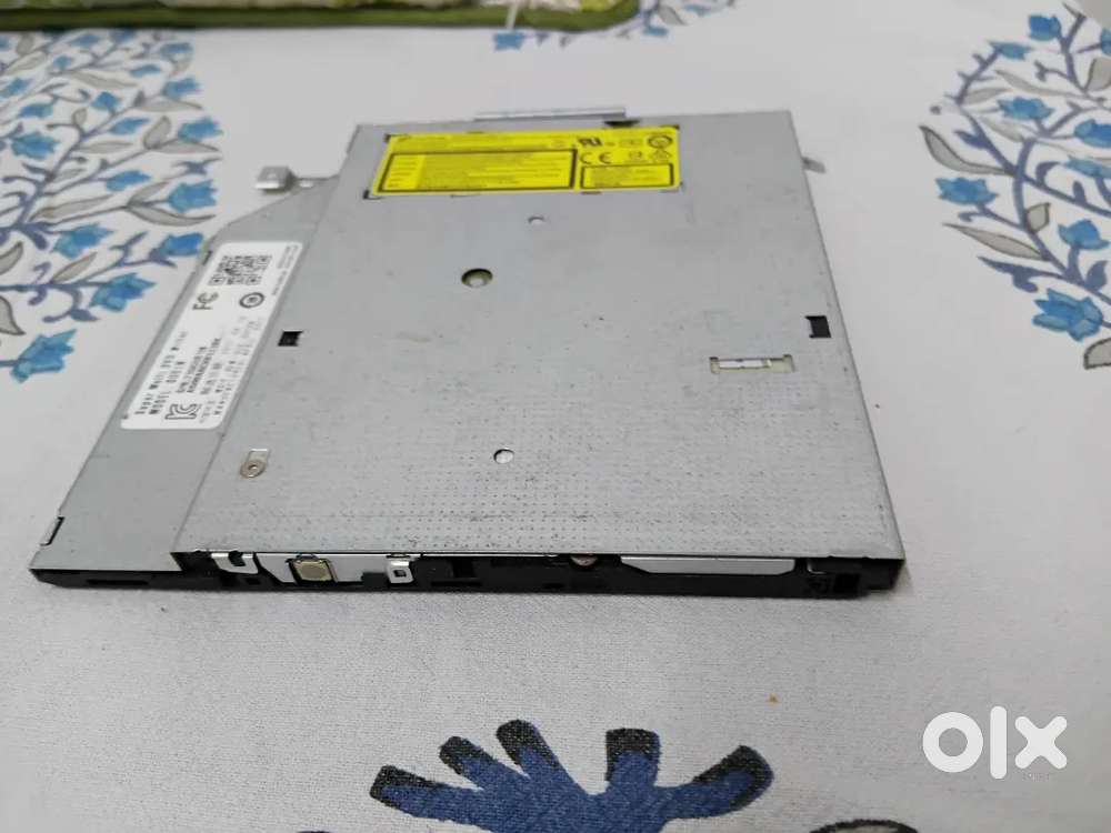 Internal laptop dvd drive. And seagate hrad disc.