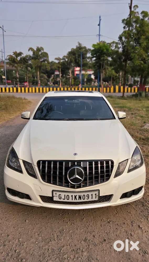 Mercedes-Benz E-Class diesel 250 sunroof automatic rocket
