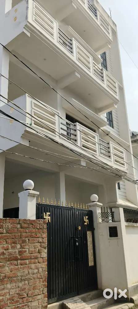 Without Owner नेपालीबाग शिवपुर में पूरा मकान किराये पर उपलब्ध हैं.