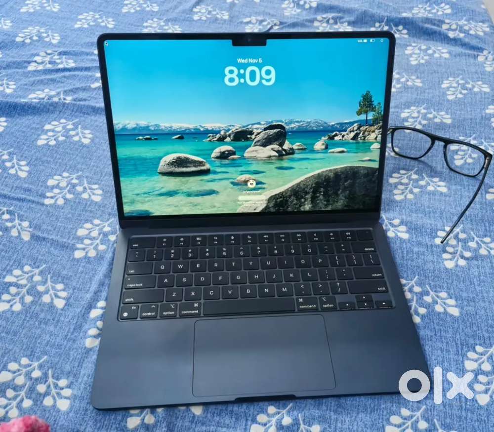 Apple MacBook AIR Apple 
M2