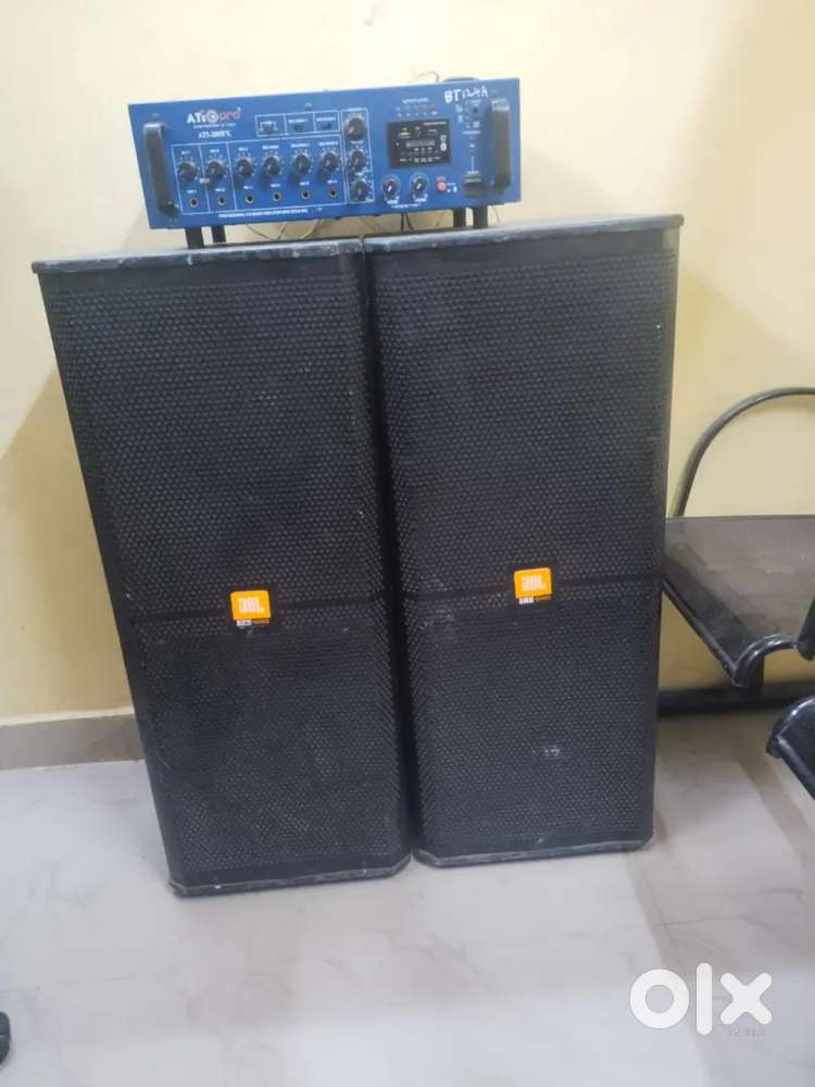 JBL speaker and amplifier Bluetooth Oxford