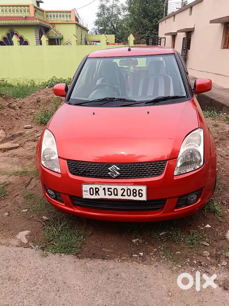 Maruti Suzuki Swift 2010 Diesel 72000 Km Driven