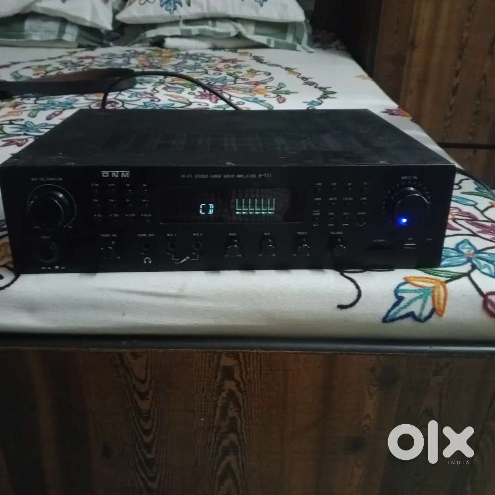 DNM STEREO AMPLIFIER A 777