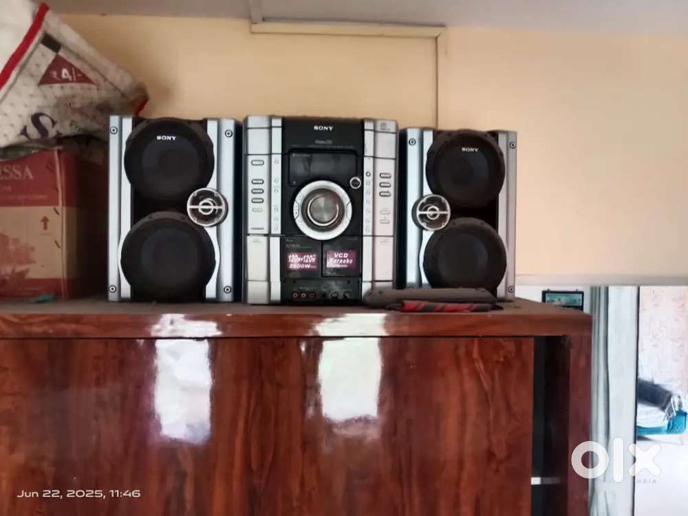 Sony music system