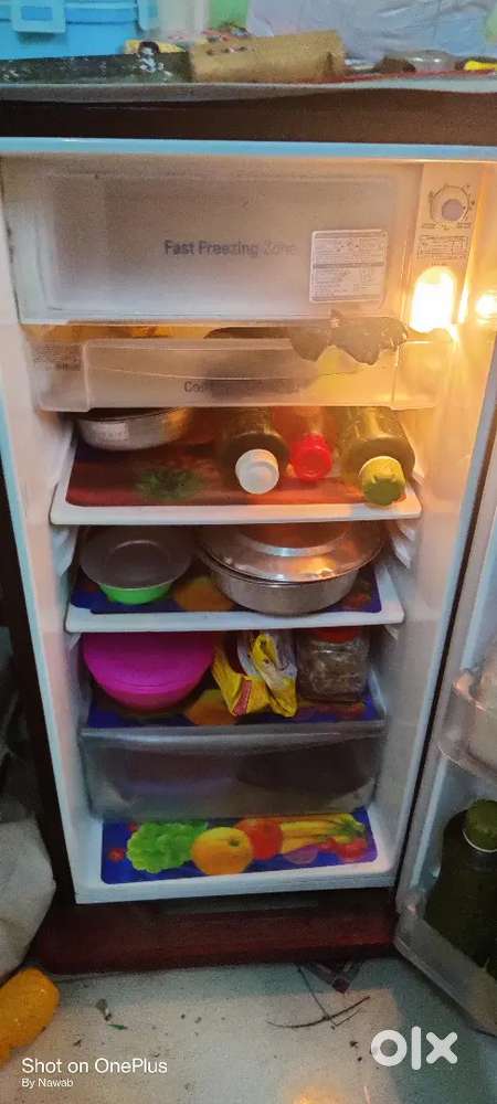 Single door LG inverter fridge 180 L