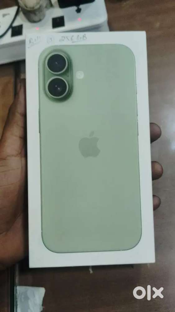 Brand New Iphone 17  Unused Device