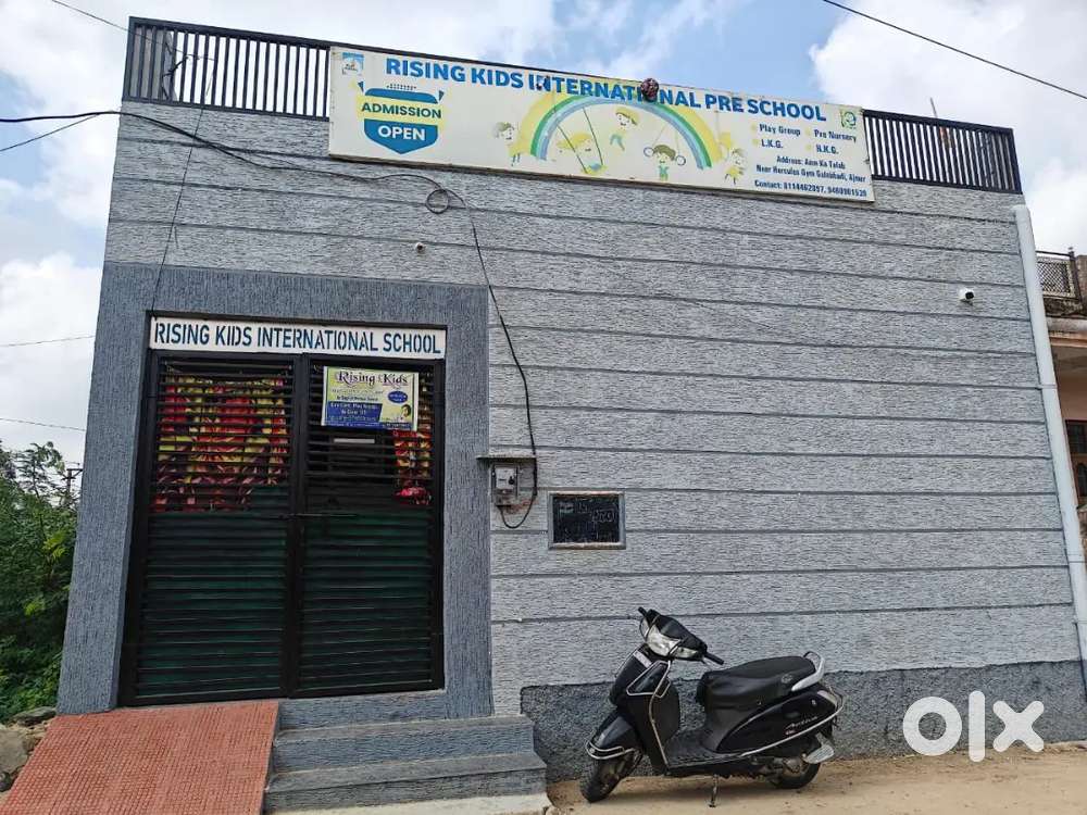 133 Gaj Plot with 5 Rooms School Setup GulabBari Ajmer Urgnt  Sale