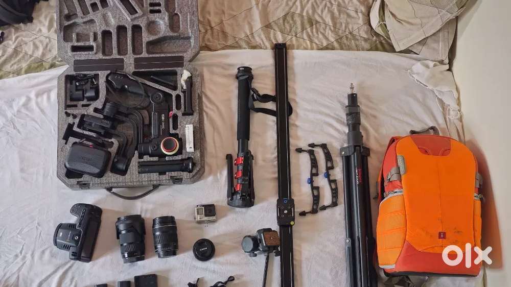 Camera (only genuine person)