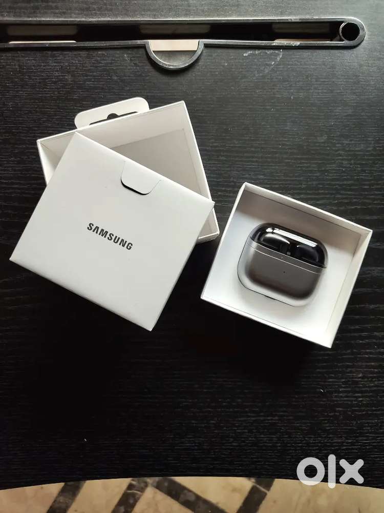 Samsung Buds 3(grey)
