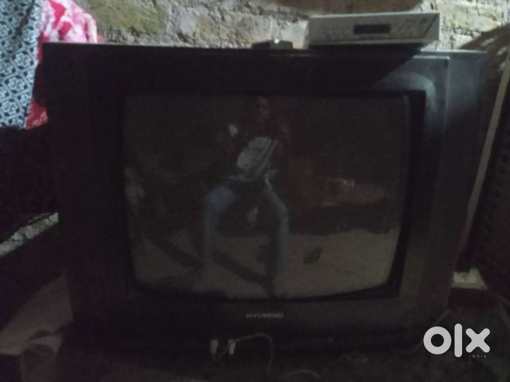 Hyundai tv very beautiful tv