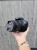Canon eos 1300d