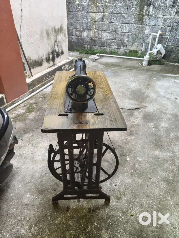 Sewing machine Merritt (തയ്യൽ മെഷീൻ )