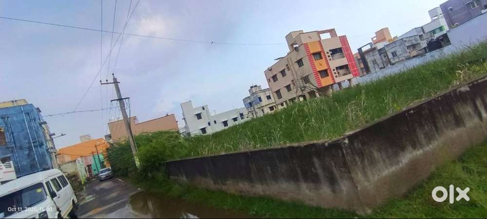 Cmda plot near deppam hospital pallikarani 1.5 km only