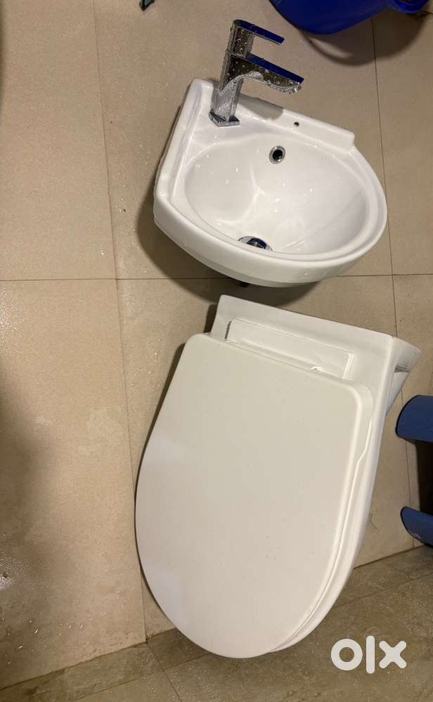 Brand New and Unused Essco Toilet Accessories