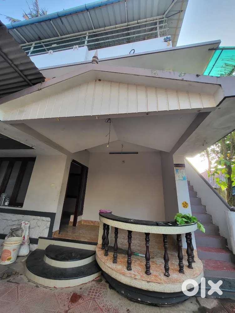 4BHK House for Rent- Ulloor Neerazhi Road