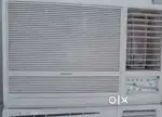 Hitachi 1.5Ton 3-Star Window AC (Air Conditioner)in flawless condition