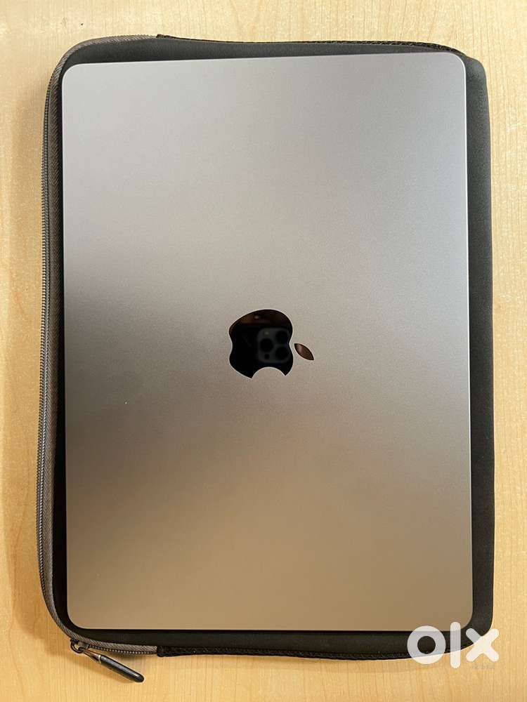 MacBook Air M2