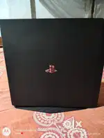 Selling Ps4 pro With 4 Games Cd