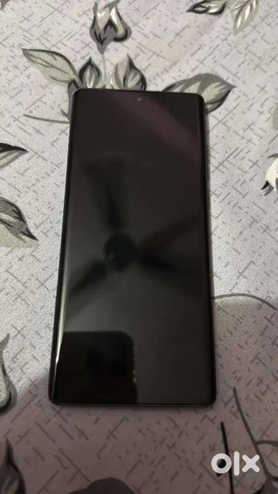 12_256 gb good condition