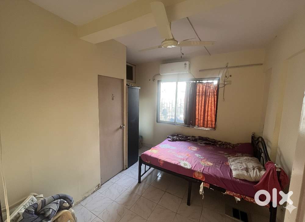 Looking for flatmate 1bhk room