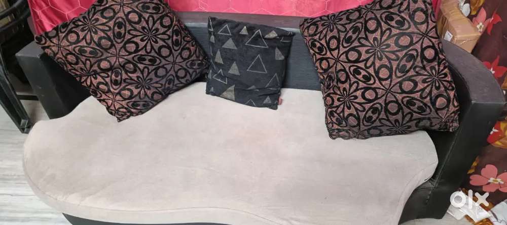 Excellent condition sofa set 6 seeter