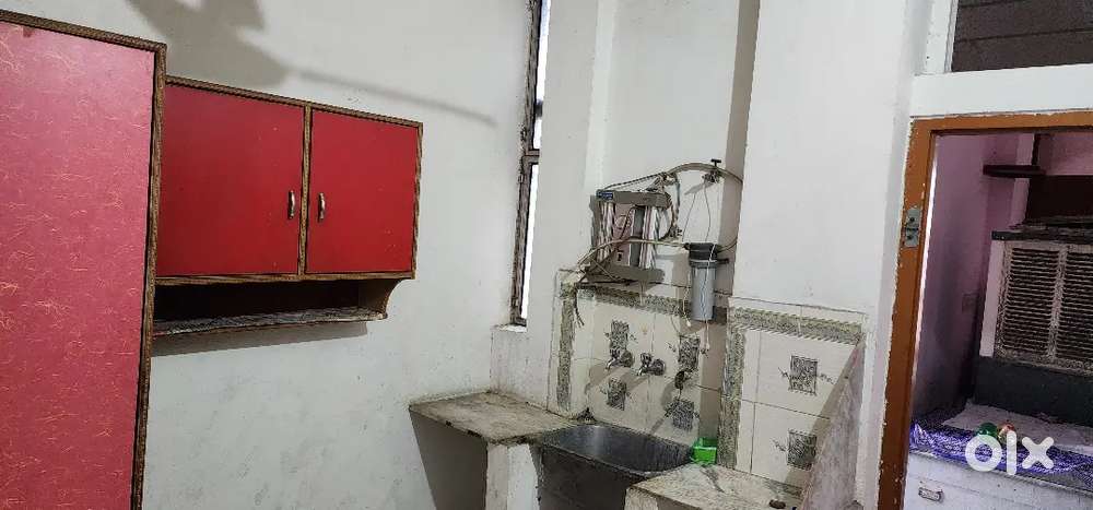 Avvailable space for room