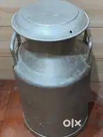 20 Litre Silver milk container