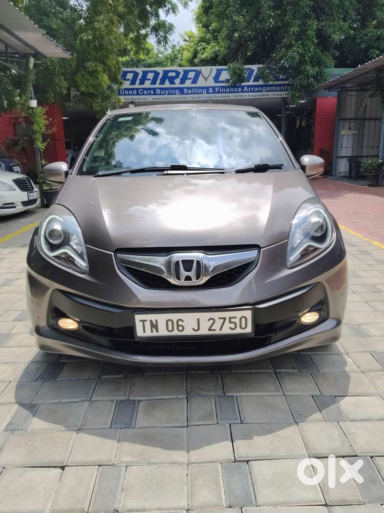 Honda Brio V Automatic, 2013, Petrol