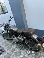 Gun metal grey classic 350