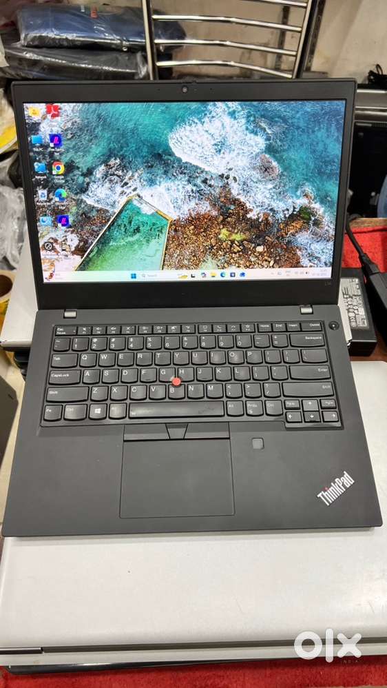 10th generation Lenovo i5 Good condition 8/256 win 11