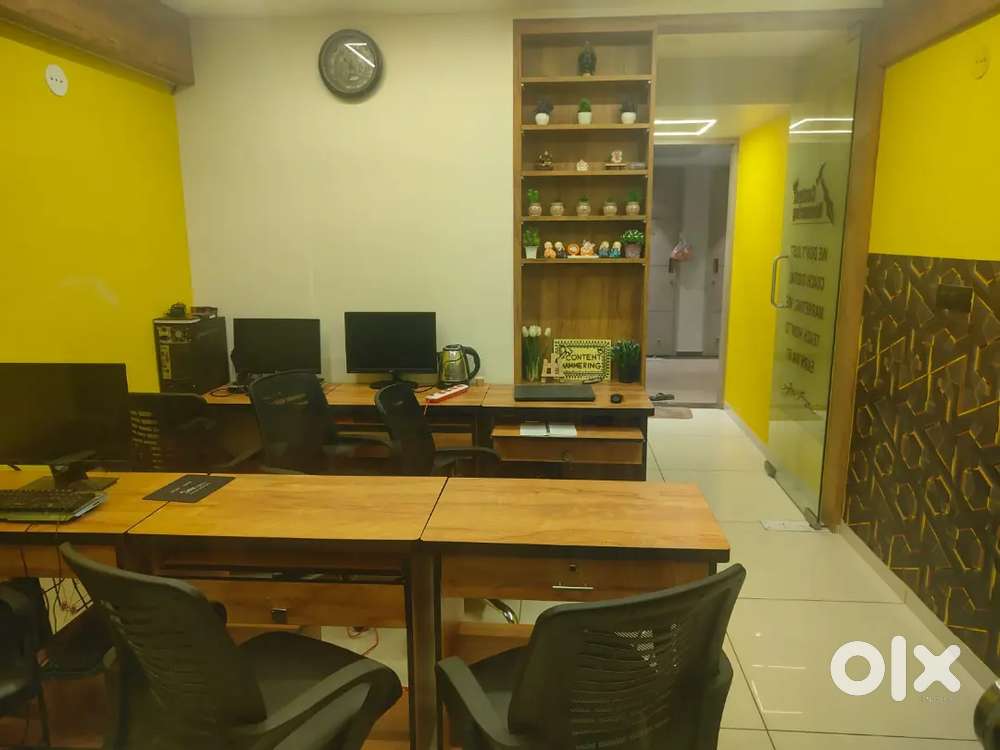 FULLY FURNISHED OFFICE FOR RENT