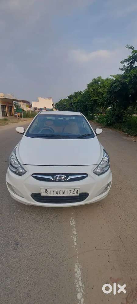 Hyundai Verna 2014