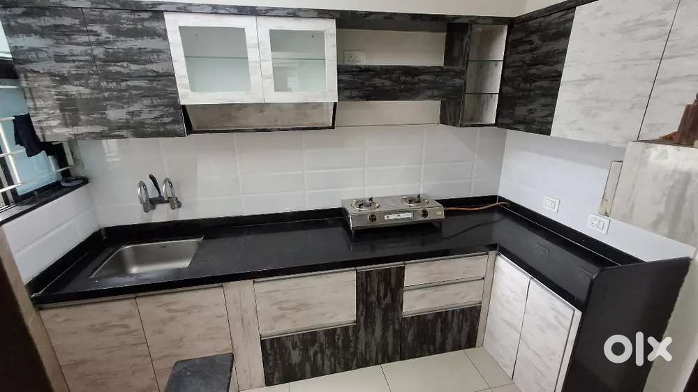 1bhk Semi furnished flat for rent near Hadapsar Gadital bus stop