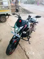 Gadi mai kuch kam nahi hai