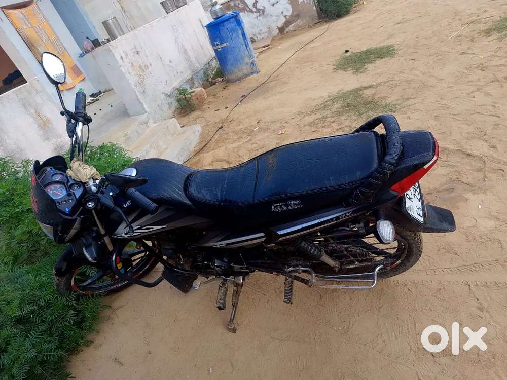 All paper running mein hai