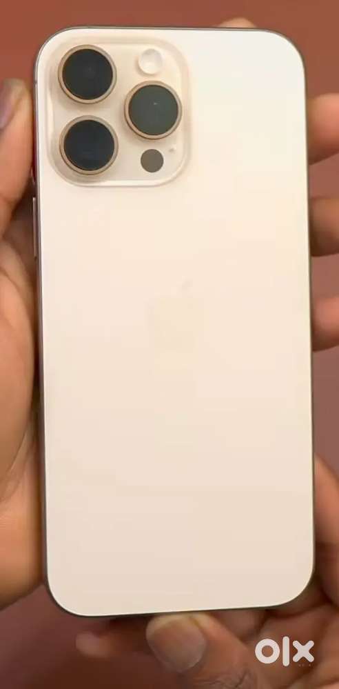 I phone 16 pro ; 256 storage