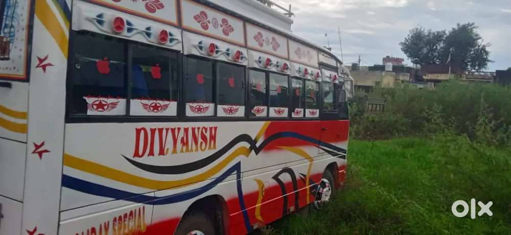 Metador Minni Bus TATA A1 condition Metador All J&K state permit