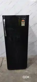 Second hand Samsung 5 Star 2200 litres Single Door Fridge.