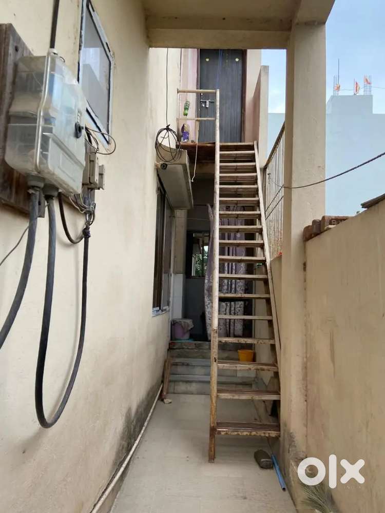 डेनिश हिल्स व्यू कोलार रोड  से कमरा किराय से देना है