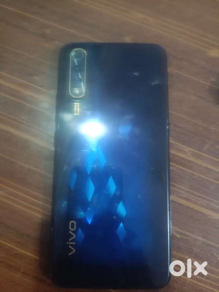Vivo 1907 4g mobile 128gb  4 years old good condition