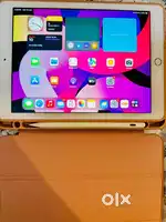 Apple iPad 6th Gen ( 2019 Model ) WiFi + Cellular 128Gb Storage